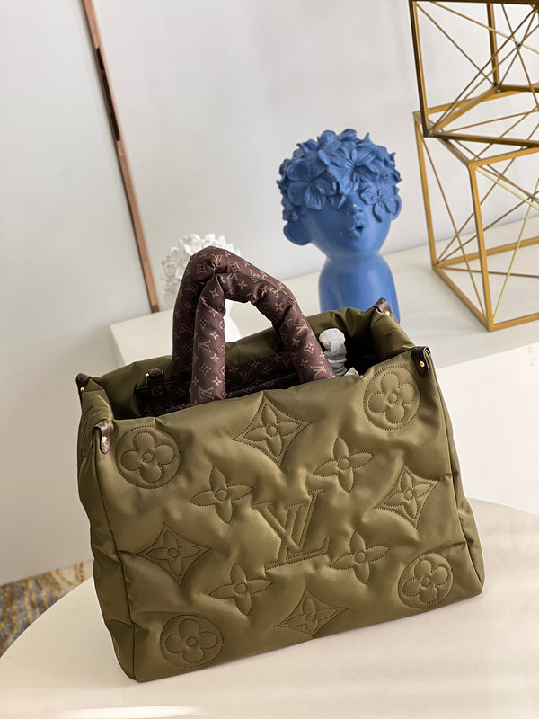 LOV - Luxurious Totes - 2117