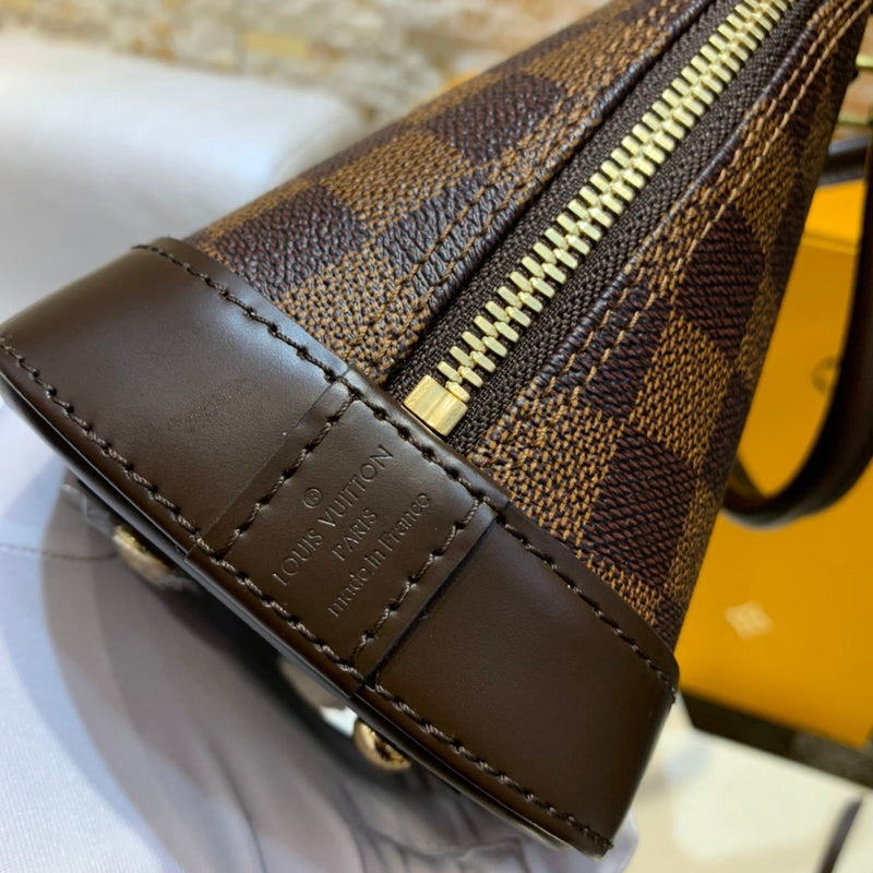 Luxurious Totes - Latest - 1695