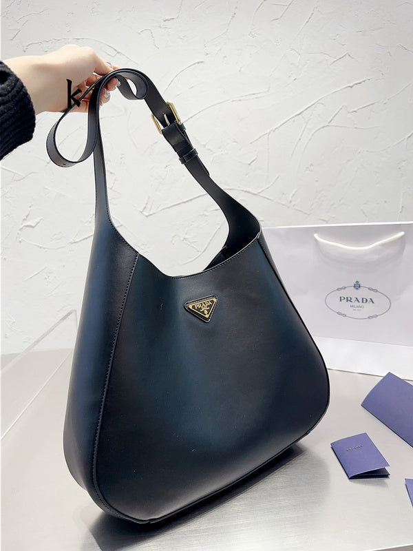Luxurious Totes - PDA3 Bags - 165