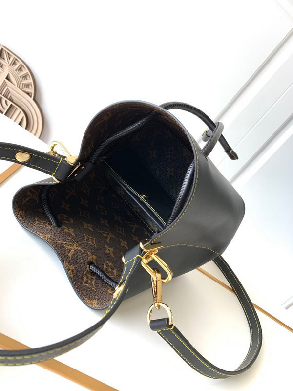 Luxurious Totes - Latest - 9724