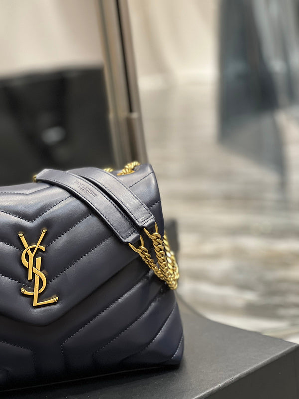 Luxurious Totes - Latest - 8037