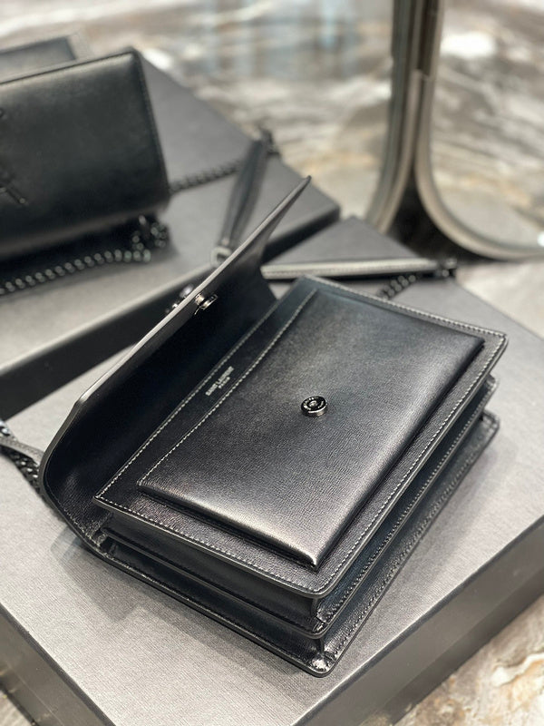 Luxurious Totes - Latest - 8548