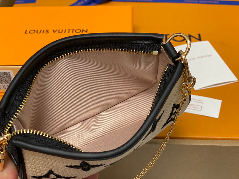 LOV - Luxurious Totes - 035