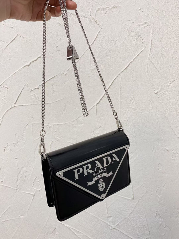 PDA - Luxurious Totes - 236