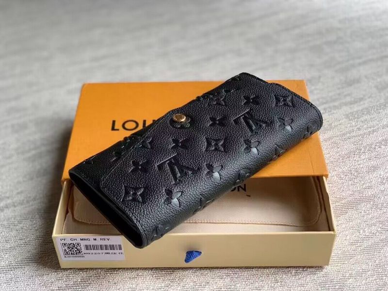 LOV - Luxurious Totes - 235