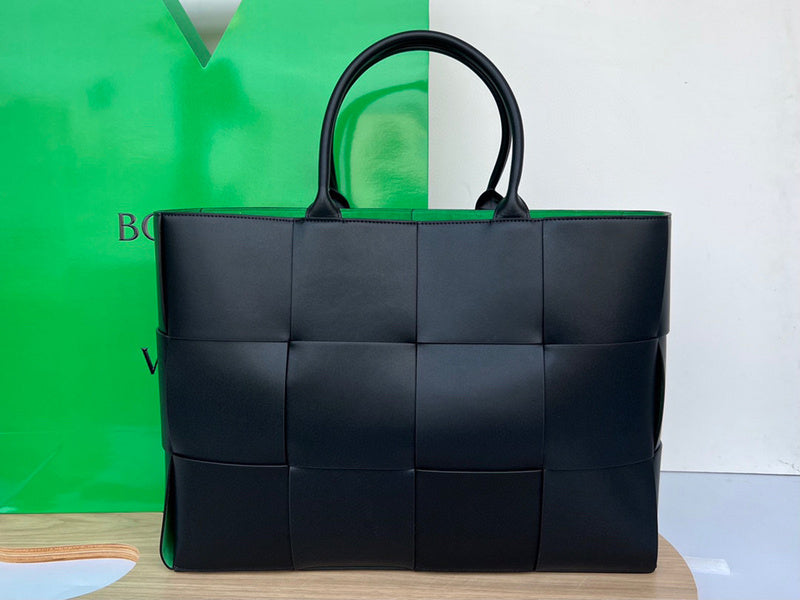 Luxurious-Totes - BV Bags - 1567