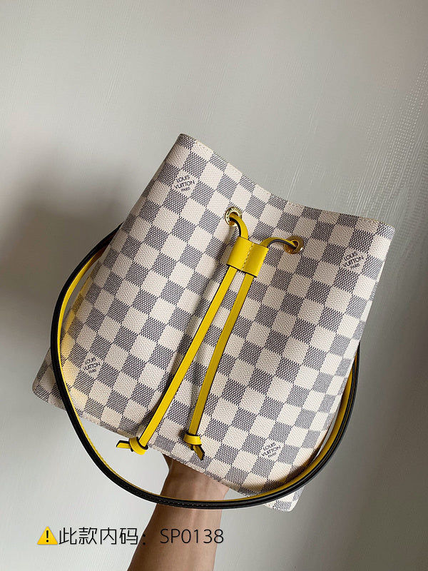Luxurious Totes - Latest - 9760
