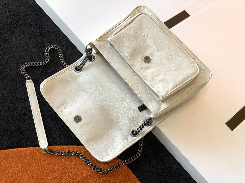 Luxurious Totes - Latest - 8894