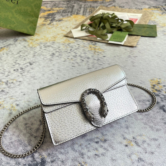 GUI - Luxurious Totes - 652