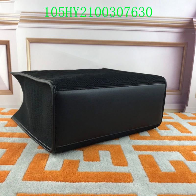GC - Shoulder - 2754