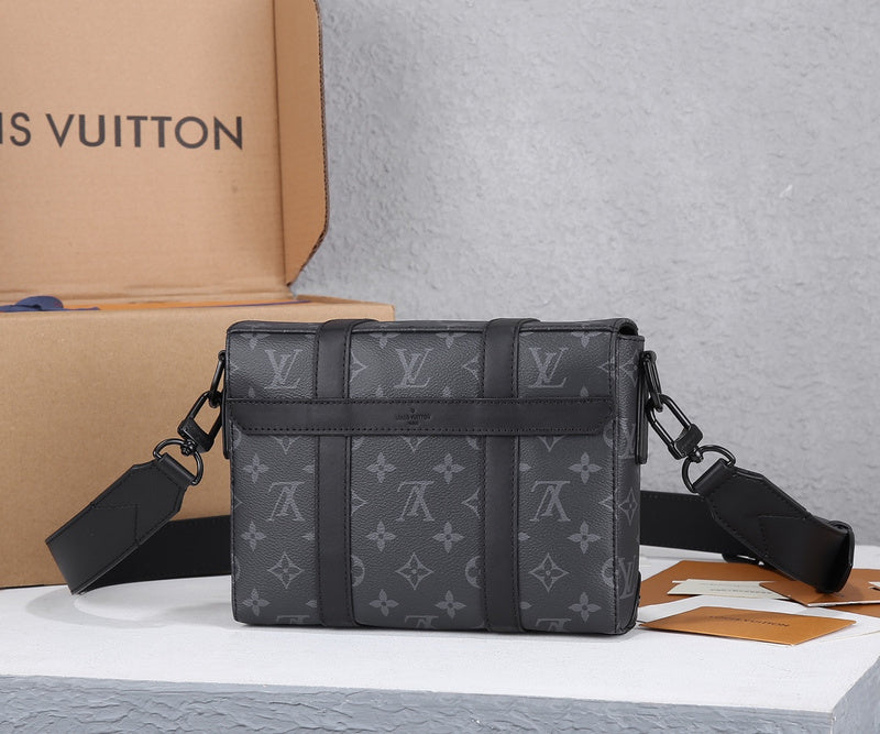 LOV - Luxurious Totes - 1825