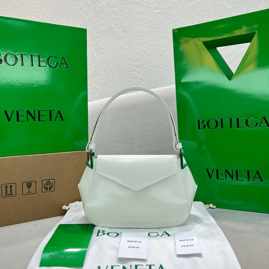 Luxurious-Totes - BV Bags - 2515