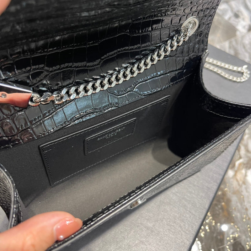 Luxurious Totes - Latest - 8519