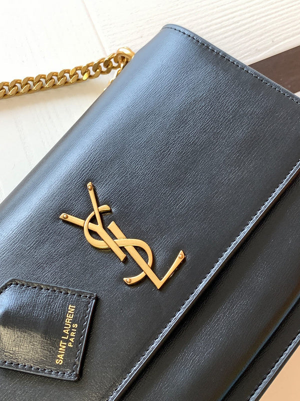 Luxurious Totes - Latest - 8610