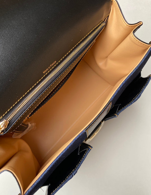 Luxurious Totes - Latest - 6105