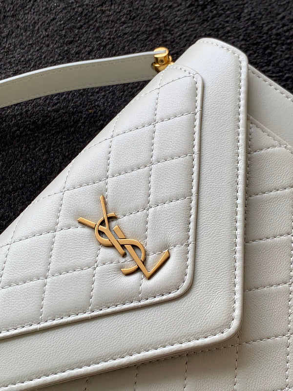 Luxurious Totes - Latest - 8160