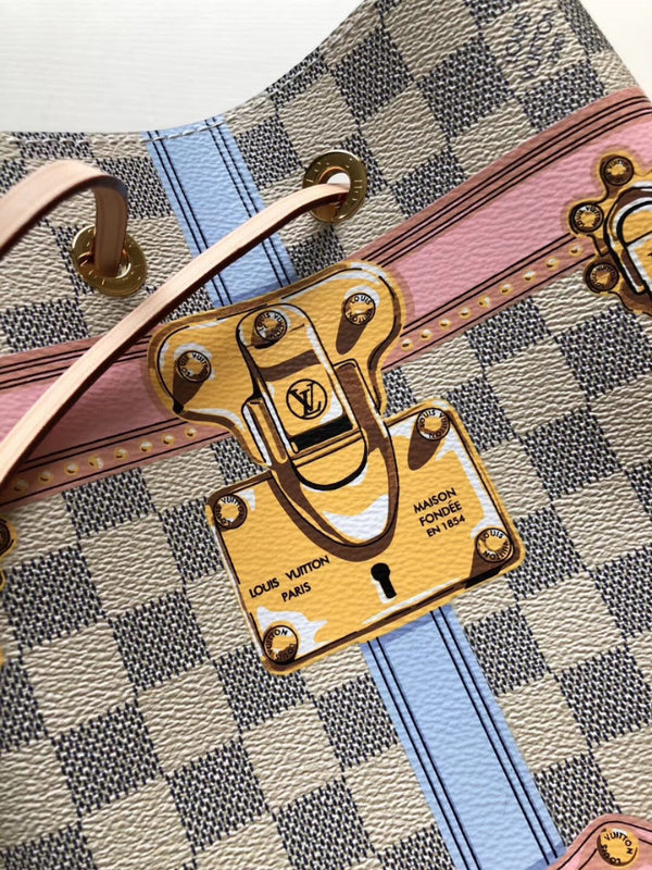 Luxurious Totes - Latest - 9757
