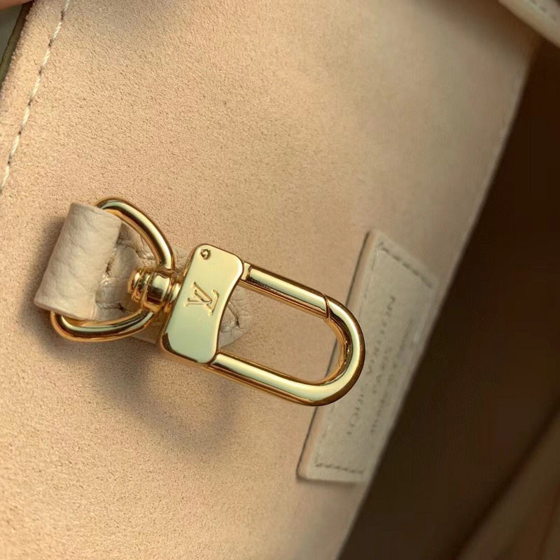 LOV - Luxurious Totes - 1743
