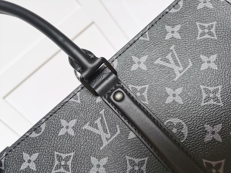 LOV - Luxurious Totes - 2605