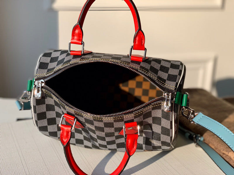 Luxurious Totes - Latest - 2584