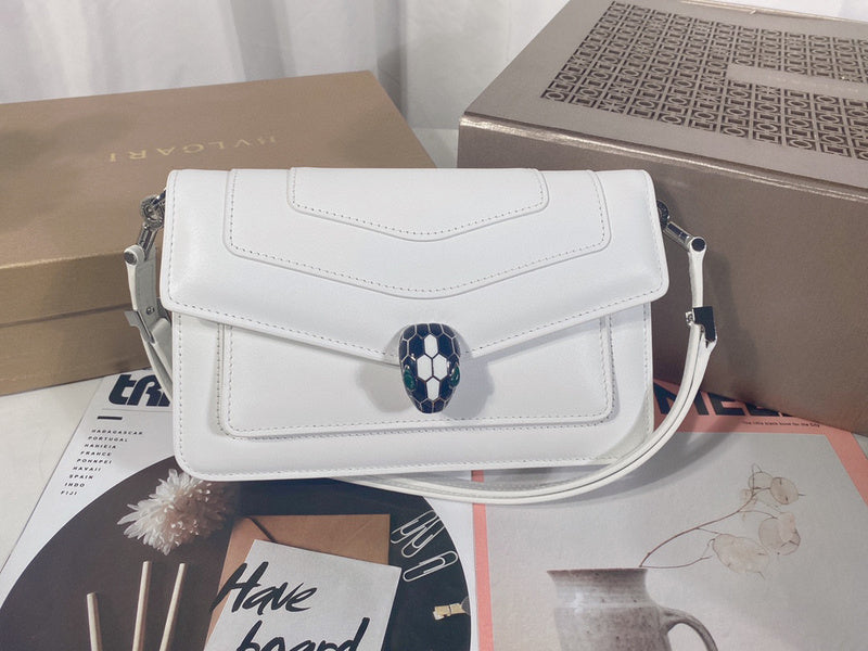 Luxurious-Totes - BVLGA Bags - 358