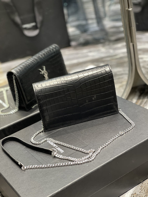 Luxurious Totes - Latest - 8805