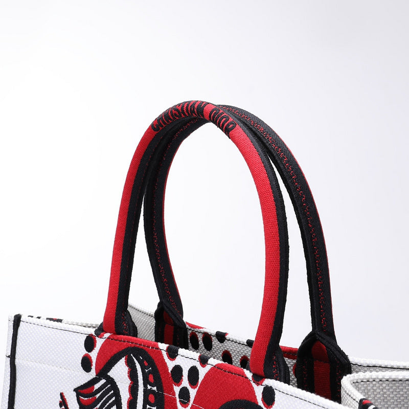 Luxurious Totes - Latest - 6540