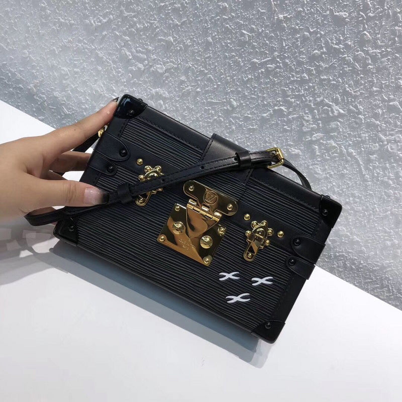 LOV - Luxurious Totes - 2710
