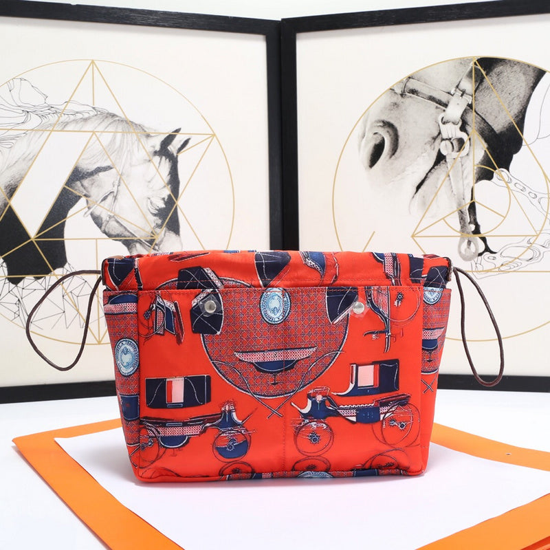 Luxurious Totes - Latest - 6733