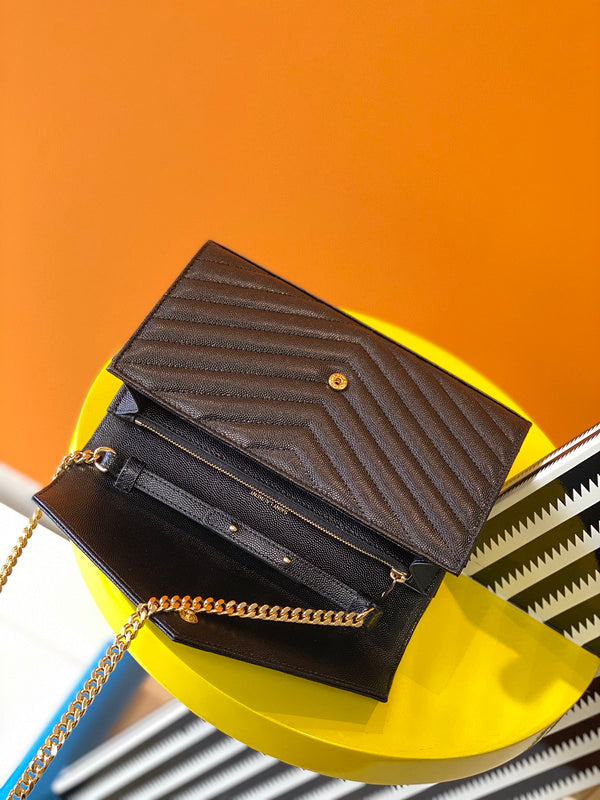 Luxurious Totes - Latest - 8654