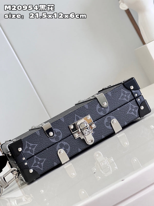 LOV - Luxurious Totes - 255