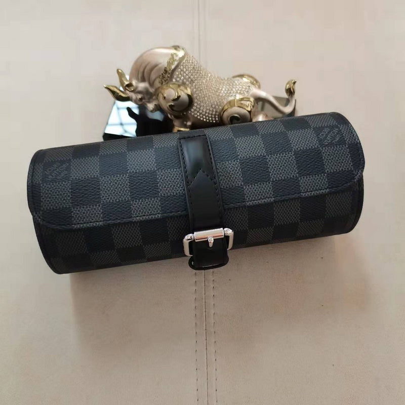 LOV - Luxurious Totes - 1754