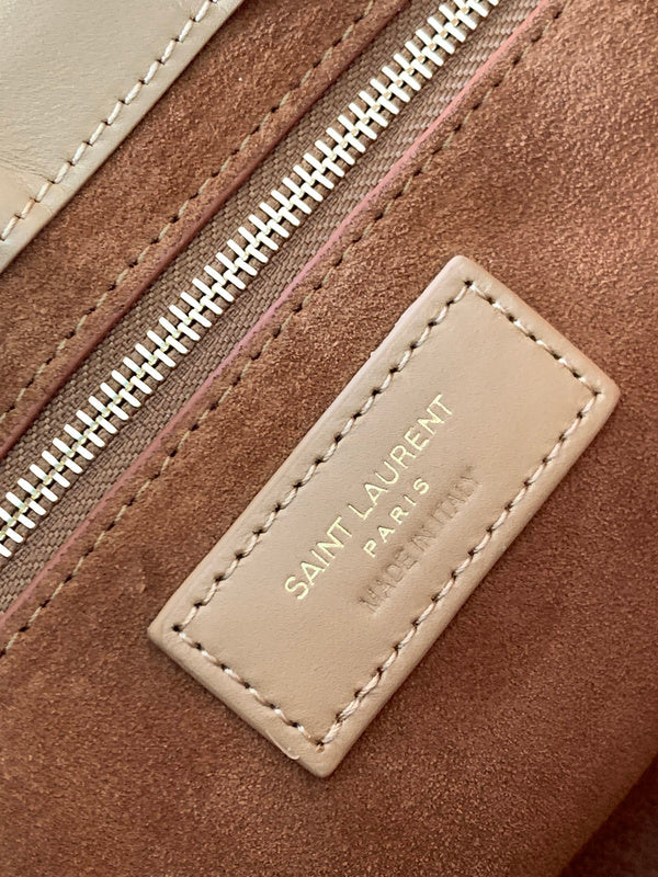 Luxurious Totes - Latest - 8578