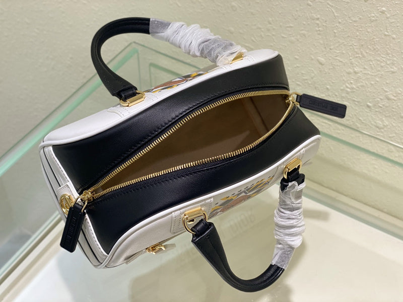 Luxurious Totes - Latest - 6222