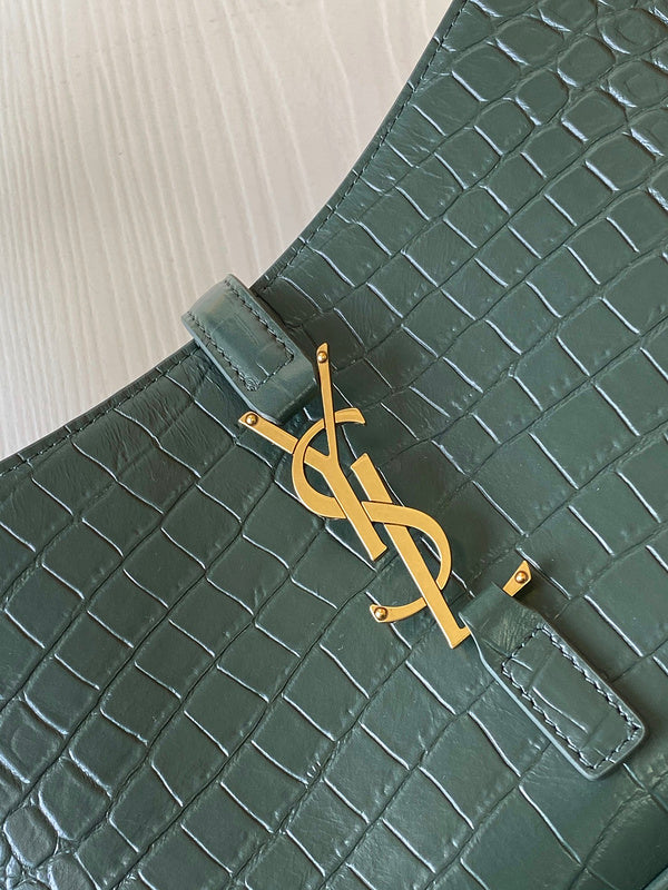 Luxurious Totes - Latest - 8581