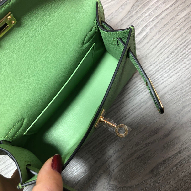 Luxurious Totes - Latest - 6737