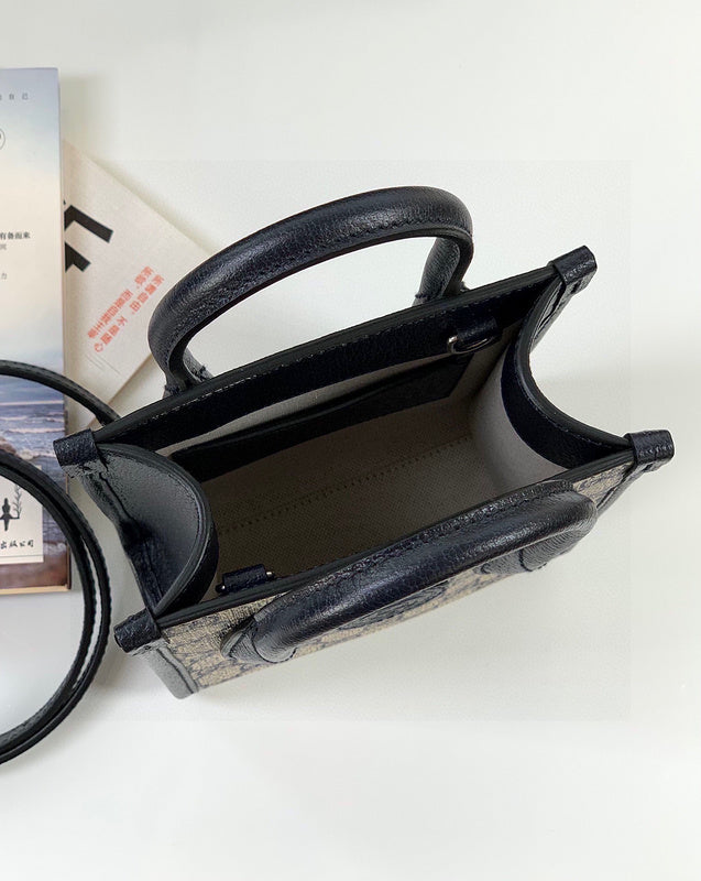 GUI - Luxurious Totes - 1109