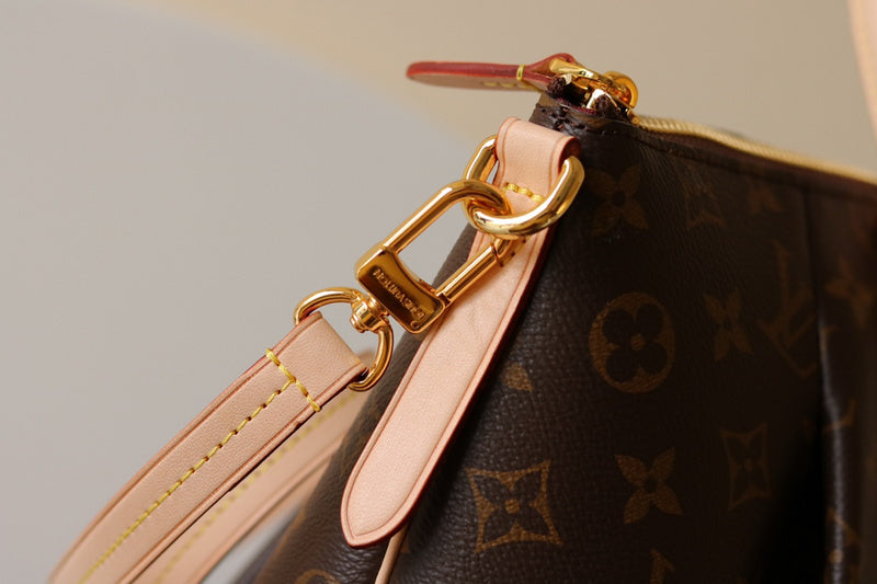 LOV - Luxurious Totes - 1800