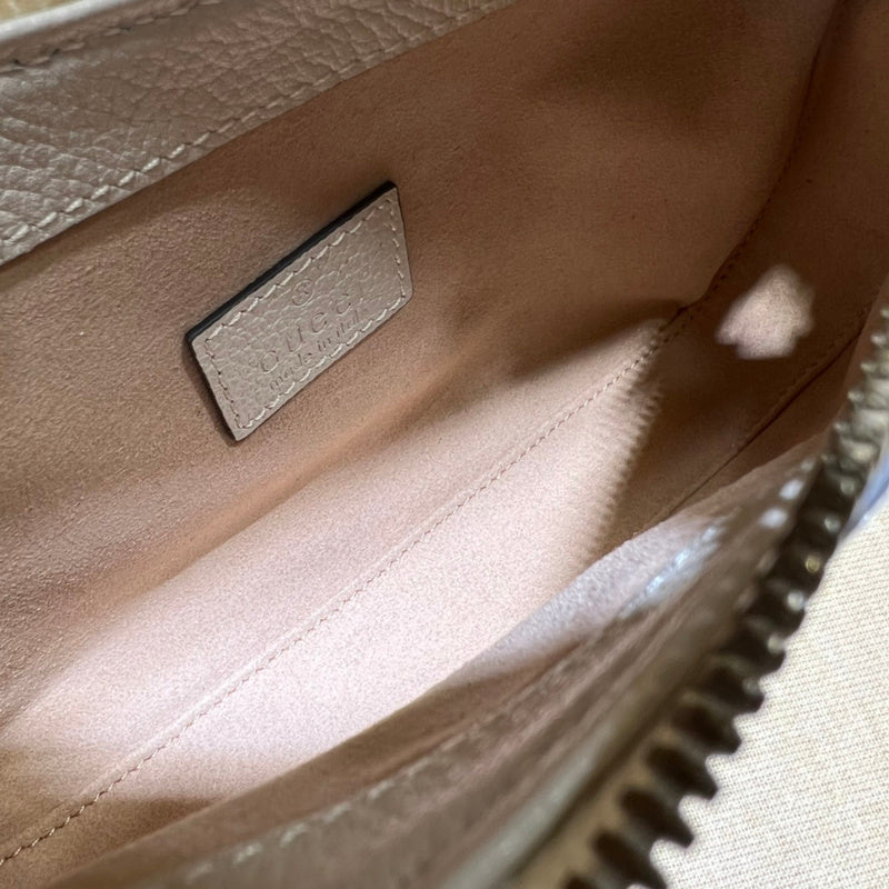 GUI - Luxurious Totes - 034