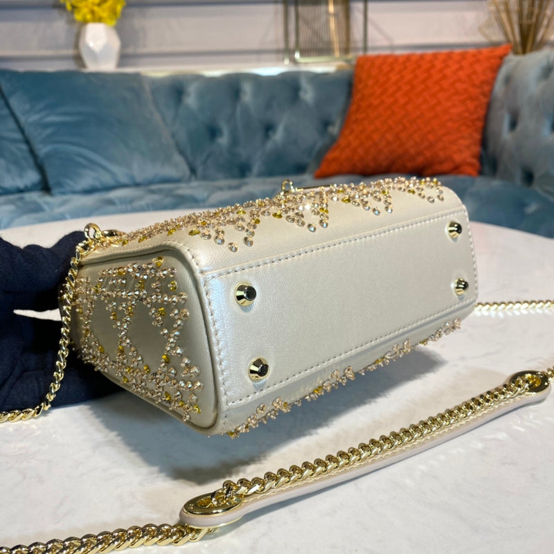 Luxurious Totes - Latest - 6330