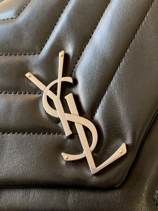 Luxurious Totes - Latest - 8570