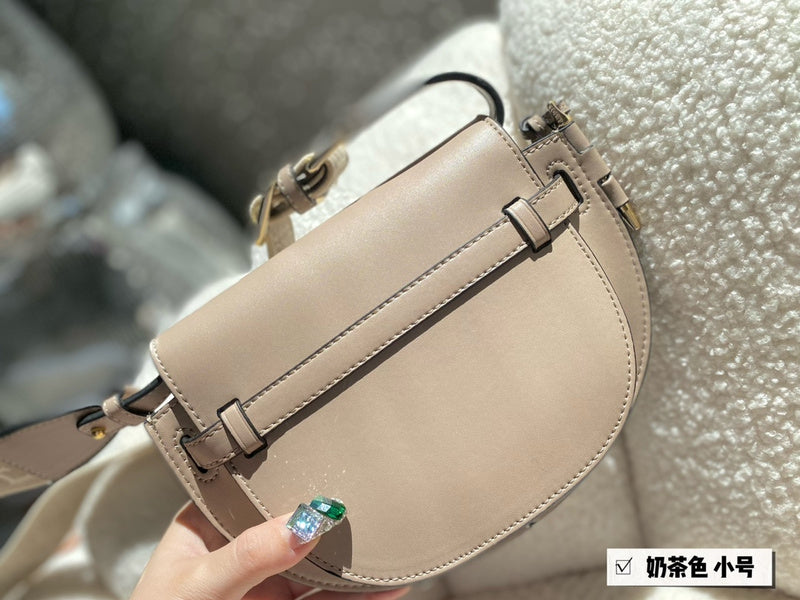 Luxurious Totes - LW-CH Bags - 022