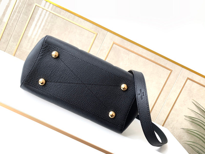 LOV - Luxurious Totes - 2430