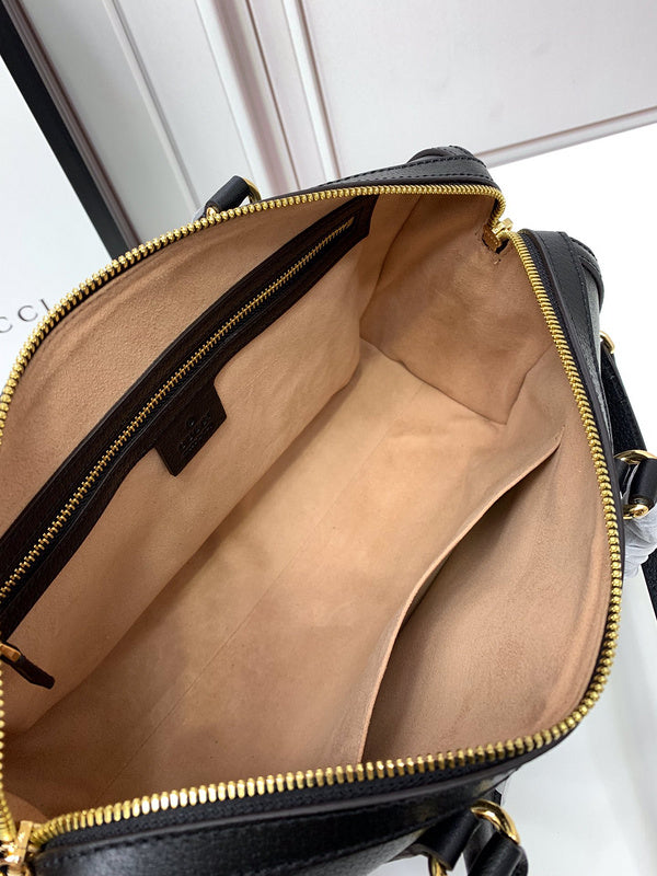 GUI - Luxurious Totes - 1244