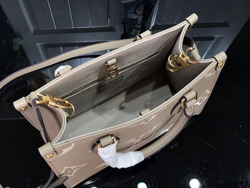 LOV - Luxurious Totes - 2486