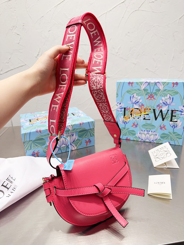 Luxurious Totes - LW-CH Bags - 027
