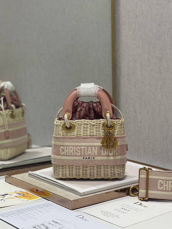 Luxurious Totes - Latest - 6336