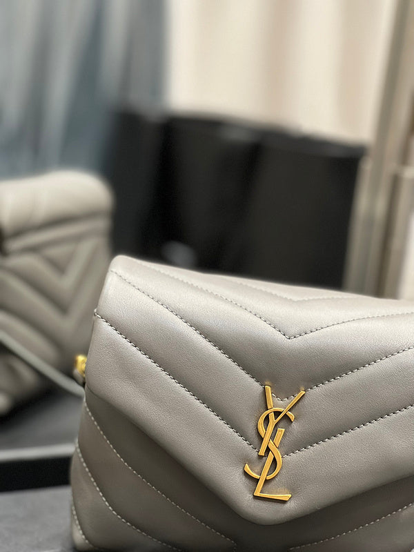 Luxurious Totes - Latest - 8502