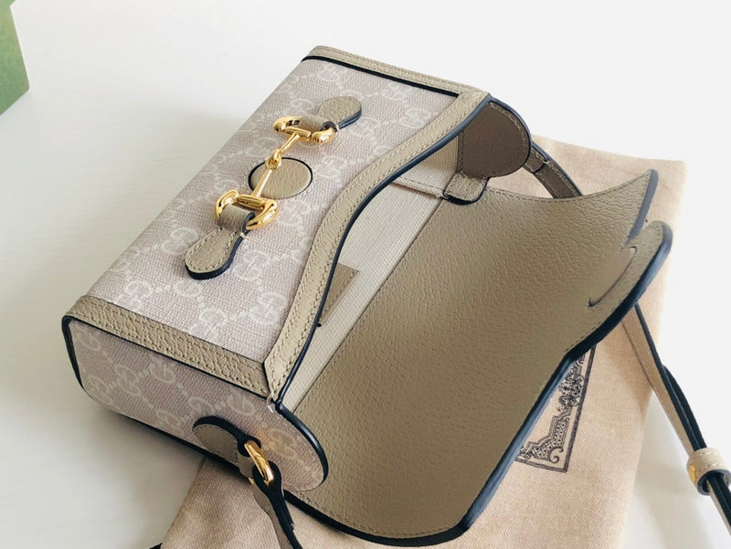 GUI - Luxurious Totes - 1076
