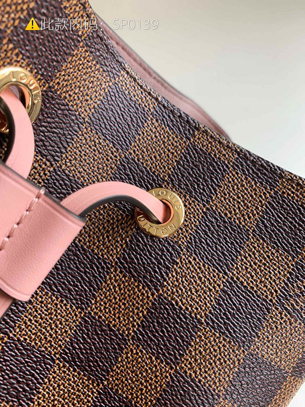 Luxurious Totes - Latest - 9763